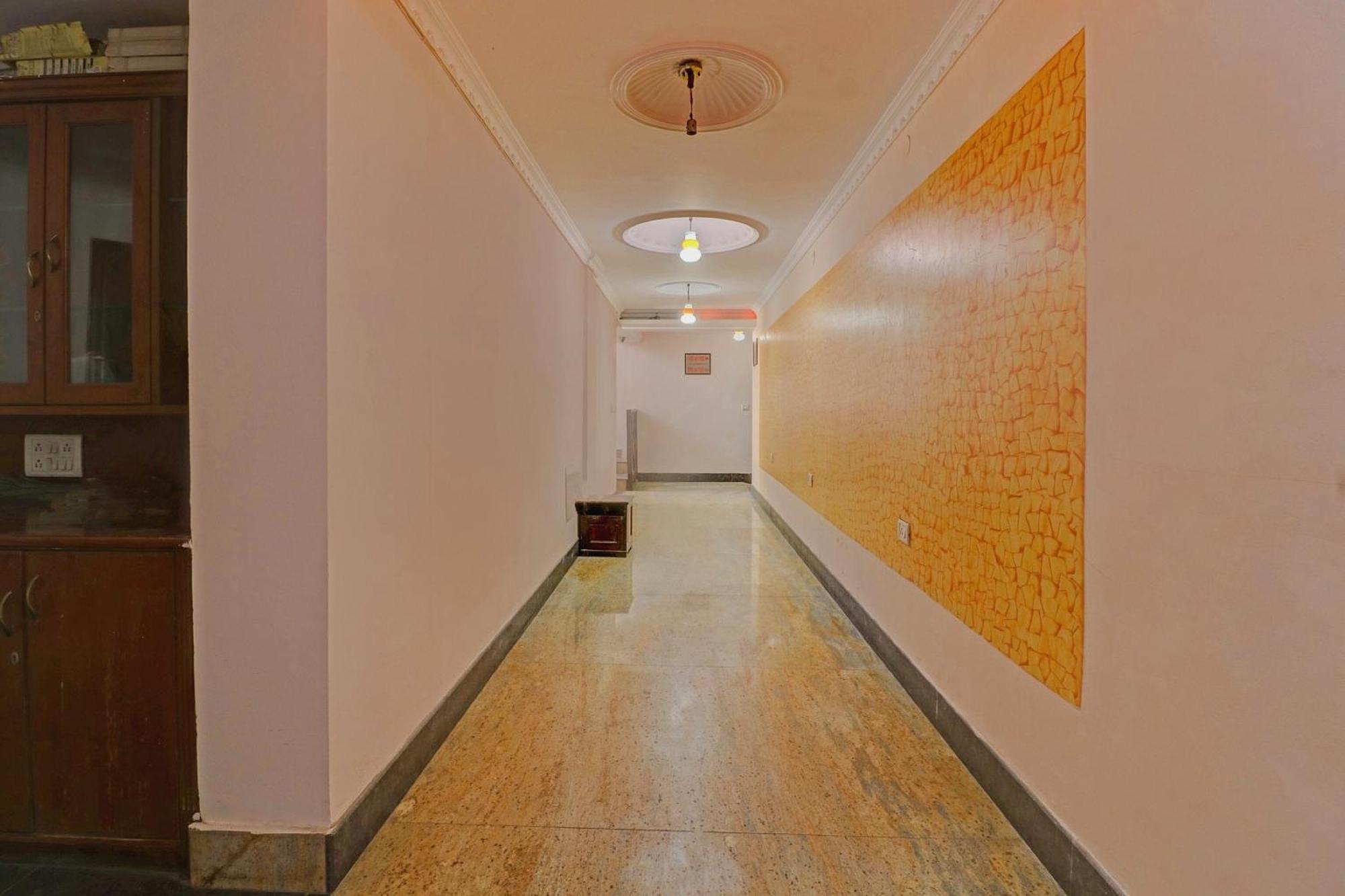 Hotel O Royal Grand Residency Near Lalbagh Botanical Garden Bangalore Esterno foto